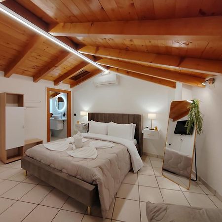 Vitti'S Home Verona 4 - Apartment Luaran gambar